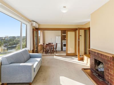 87 Clermiston Avenue, Corstorphine