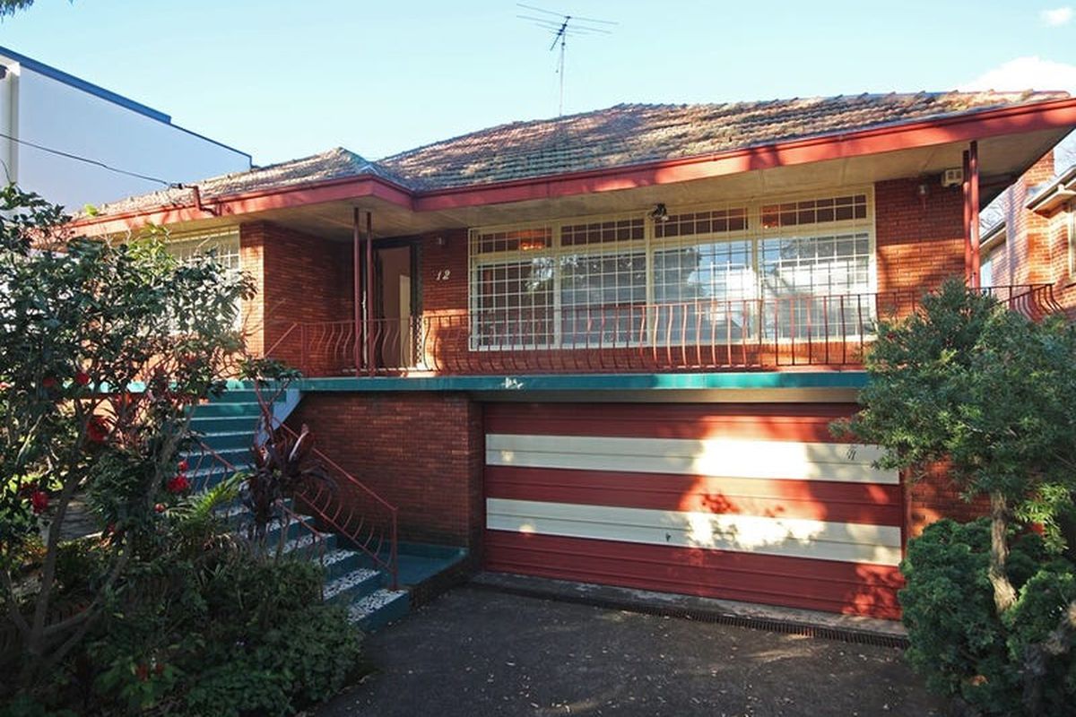 12 Chalmers Road, Strathfield