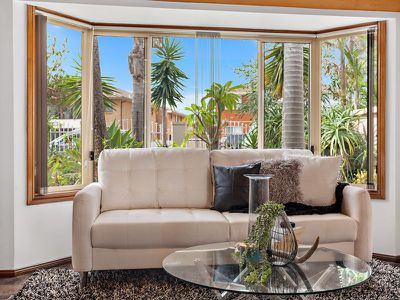 32 Peterborough Avenue, Lake Illawarra