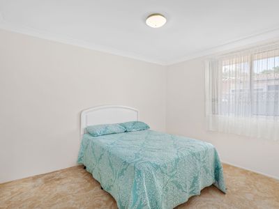 2 / 7 Windsor Place, Tuncurry