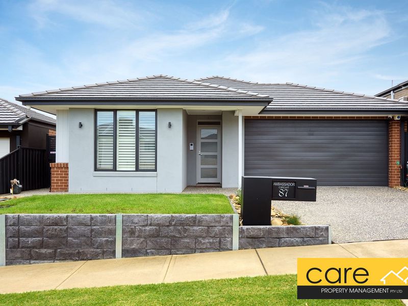 87 Ambassador Circuit, Cranbourne South