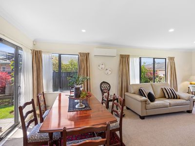 40 Mary Huse Grove, Manor Park