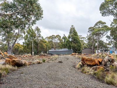 3 Trout Crescent, Miena