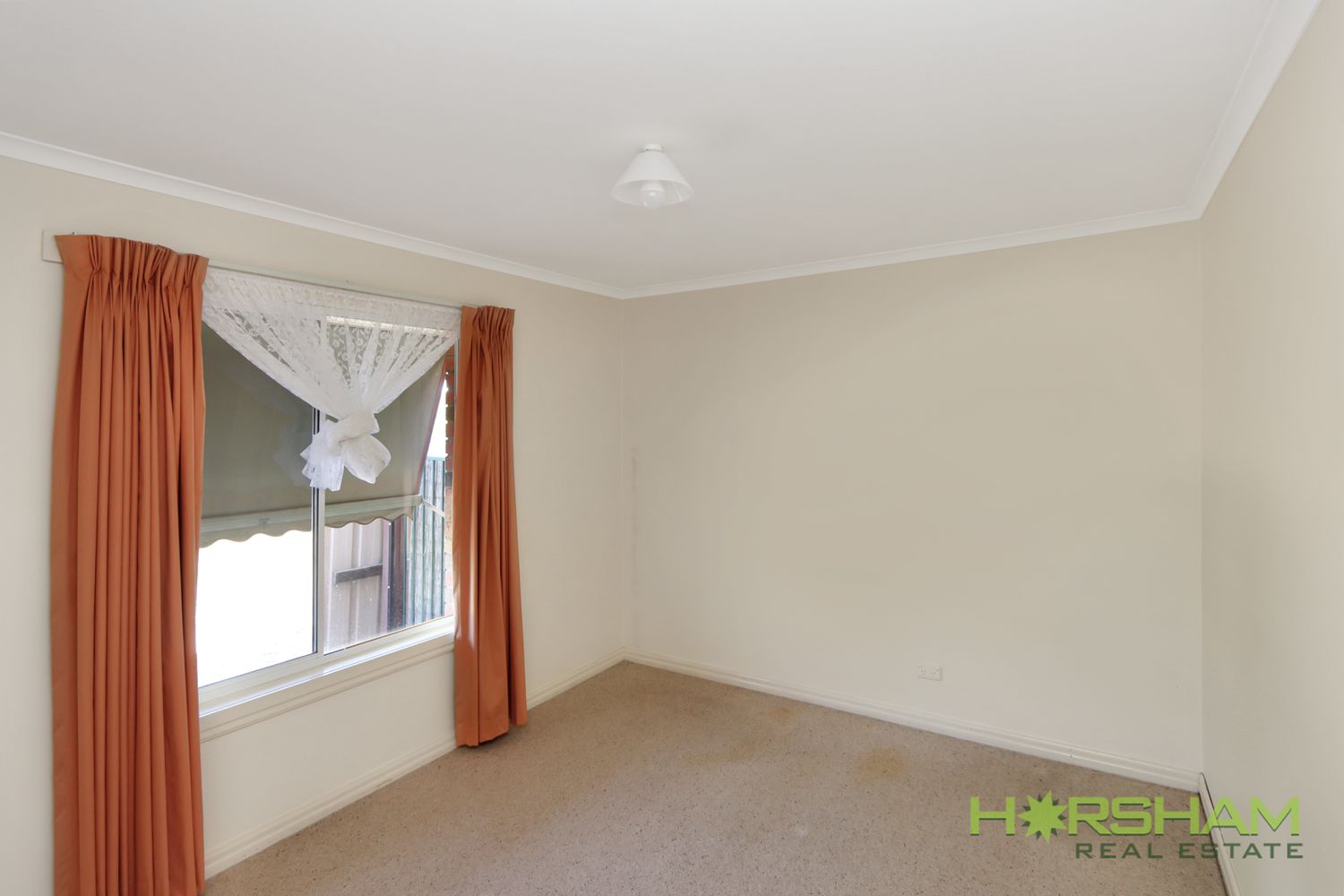 1 / 28 Citrus Avenue, Horsham