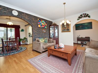 *9 Shaftesbury Avenue, Alexander Heights