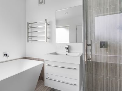 11 Law Lane, Mount Pleasant