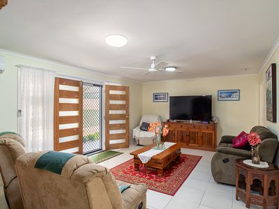 4 Arthur Street, Urangan