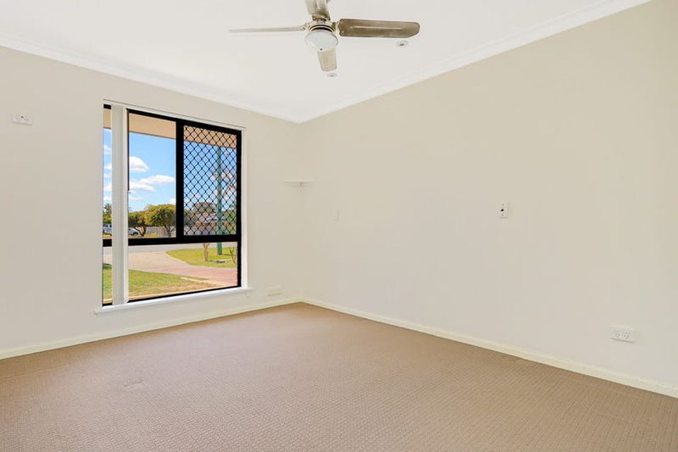 7 Brixham Way, Warnbro