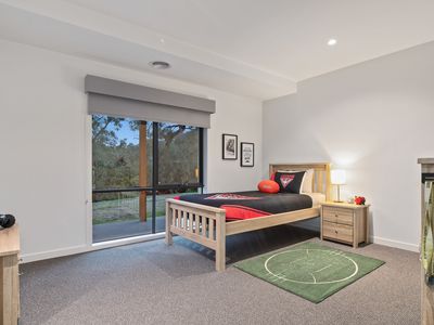35 Victory Road, Langwarrin