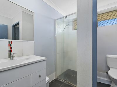 1 / 10-12 CURTIN STREET, Westcourt