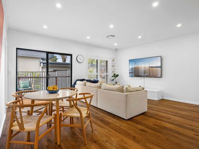 2/1 Magdala Road, North Ryde
