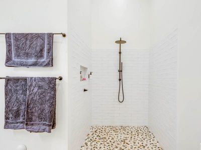 365 Lindsay Road, Larnook