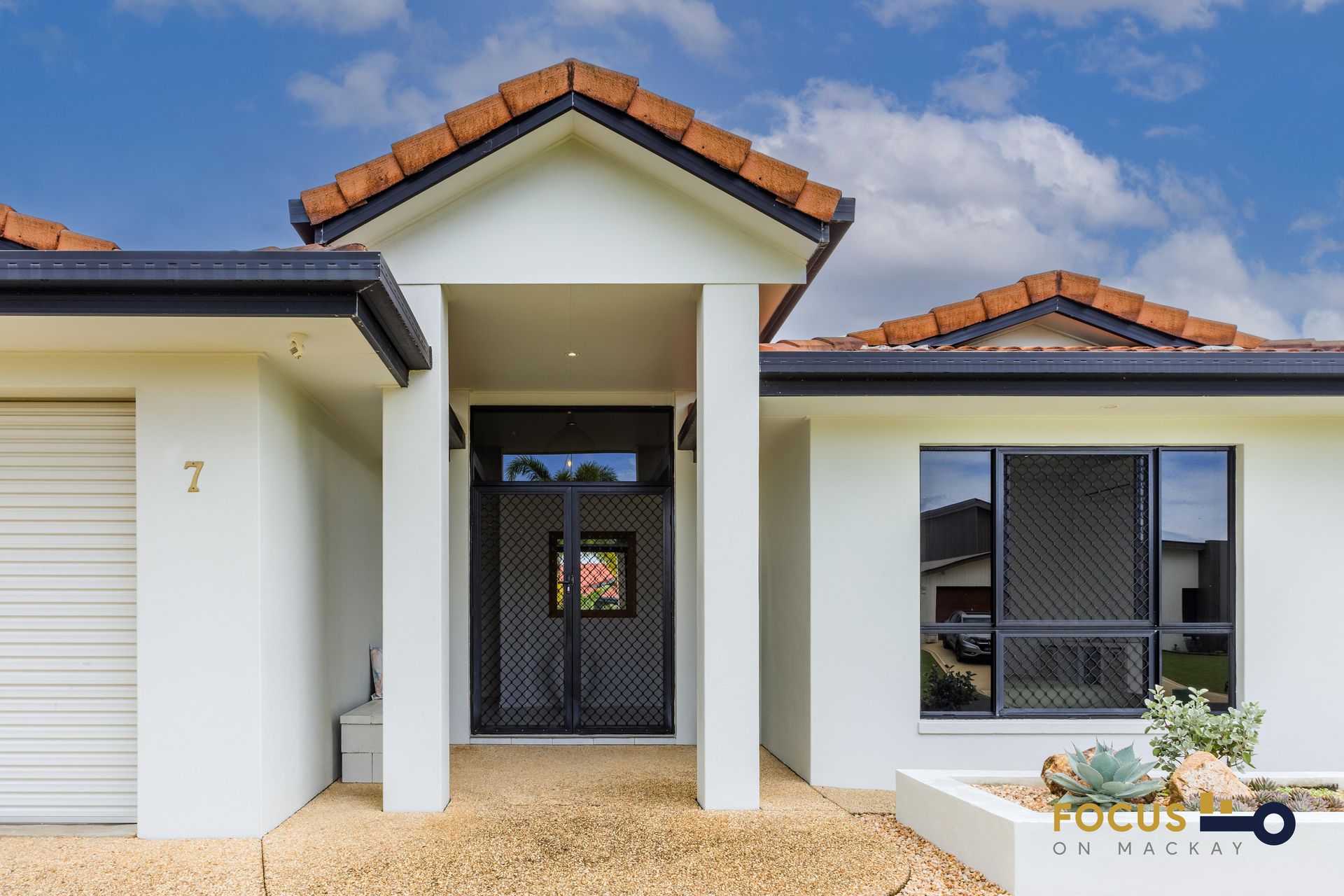 7 Kensington Court, Glenella