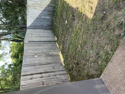 2 / 27 Sharp Crescent, Branyan