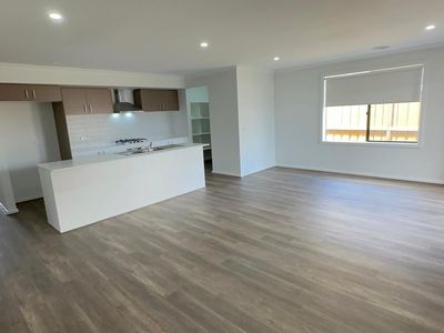 23 Aspen Street, Winter Valley