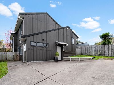 2/28 Pahi Place, West Harbour