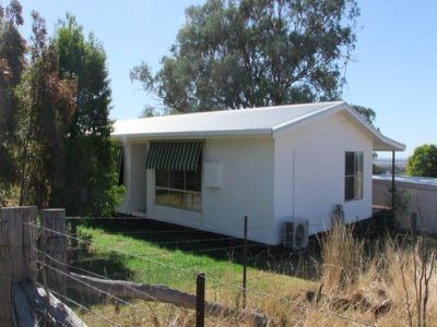 8710 Black Stump Way, Tambar Springs