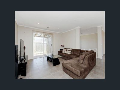 25 Giselle Grove, Tarneit