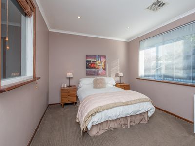 52 DEMPSTER ROAD, Karrinyup