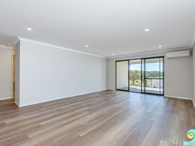 5 / 6 Merion Court, Yanchep