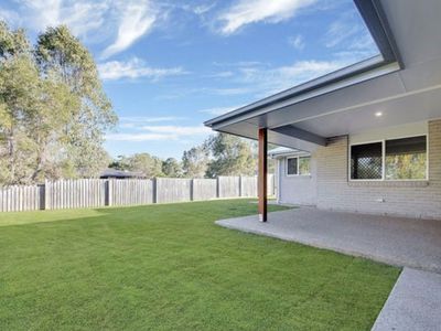 39 LAKESIDE DRIVE, Taroomball