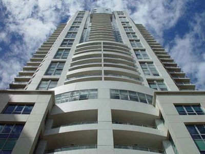 2105 / 77-81 Berry Street, North Sydney