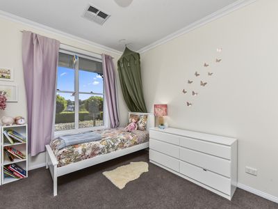 35 Eldridge Drive, Worrolong