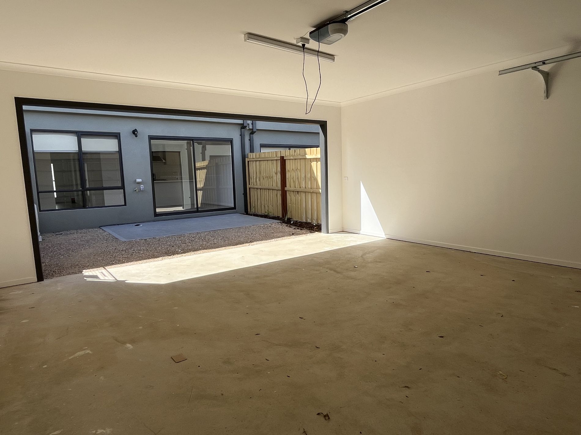 6 Rodway Walk, Tarneit
