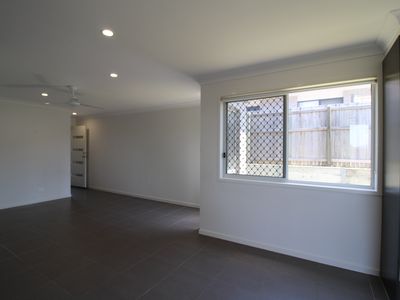 1 / 50 Kanimbla Street, Holmview