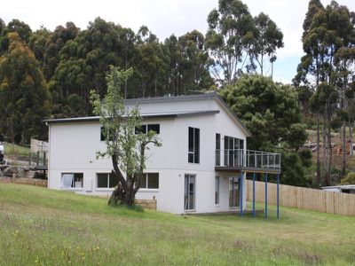 12 Crooke Street, Port Huon