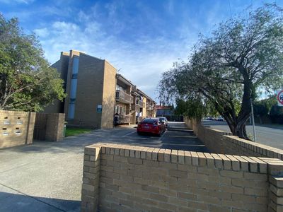 3 / 44 Geelong Road, Footscray