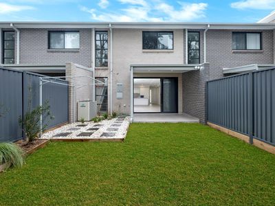 2 / 29 Mile End Road, Rouse Hill