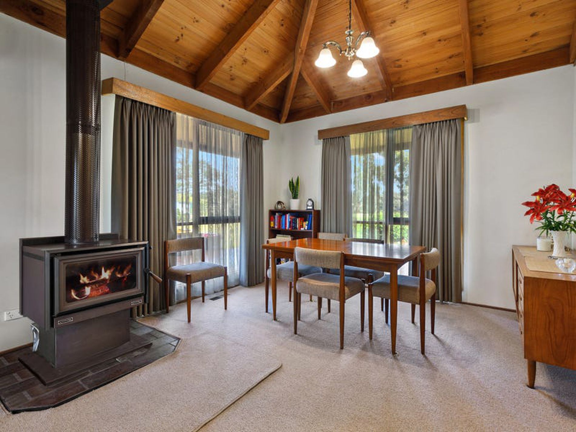 2 Kerris Cct, Seymour