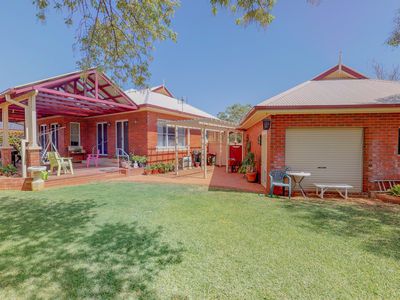 3 Brian Hambly Place, Dubbo