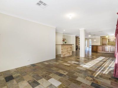 6 Russley Grove, Yanchep