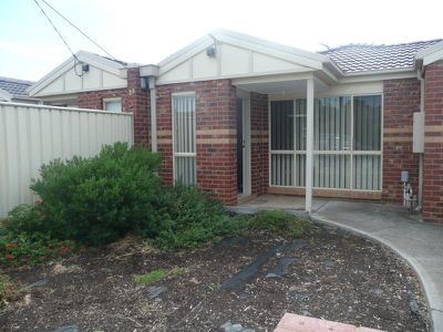Unit 2 / 23 Barrot Avenue, Hoppers Crossing