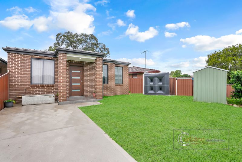 3 & 3A Tent Street, Kingswood