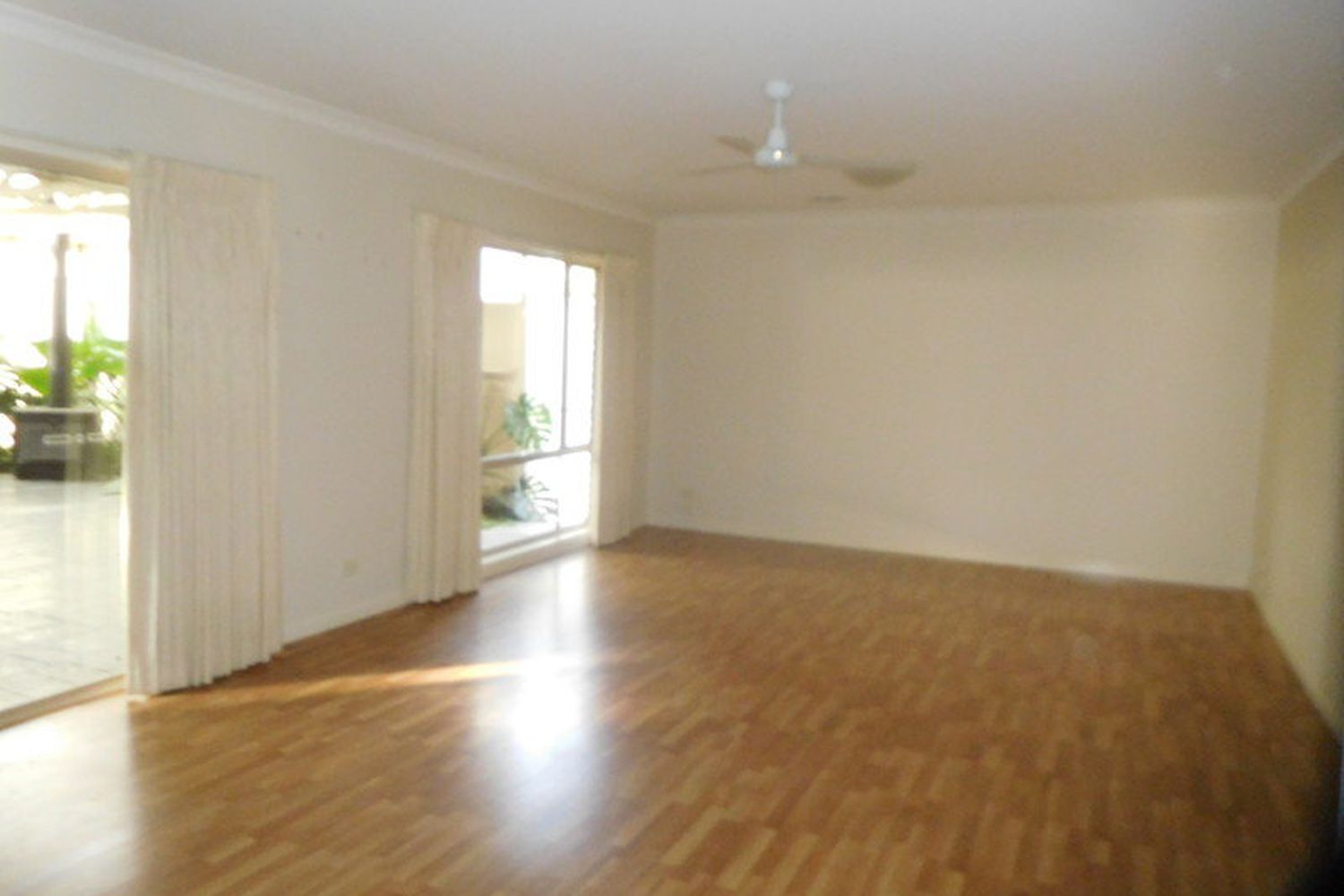 102 Peppertree Lane, Horsham