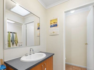 16 Flemming Avenue, Burnside