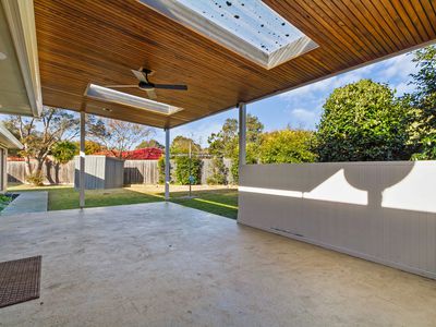 22 Sandra Court, Sale