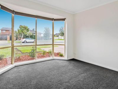 47 Moffatt Crescent, Hoppers Crossing