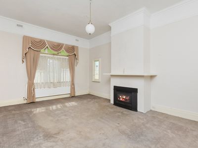 16 GOULBURN STREET, Seymour