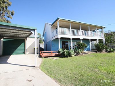 51 Kingfisher Drive, River Heads