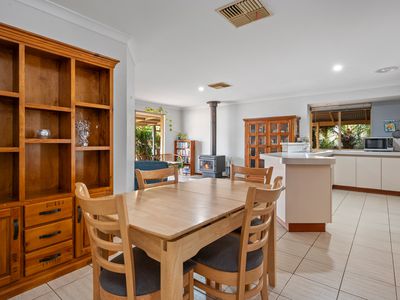 2 Montgomery Lane, Hannans