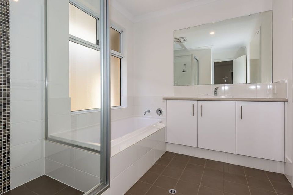 13 Kinsella Avenue , Byford