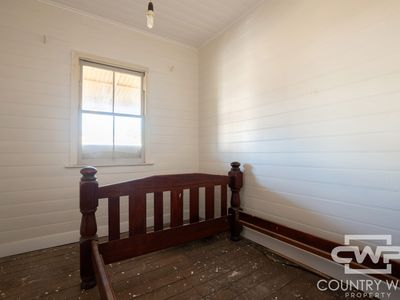 84 Grovers Lane, Glen Innes