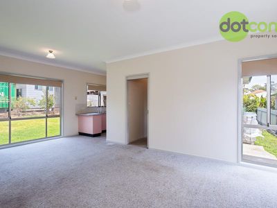 2 / 108 Carrington Street, West Wallsend