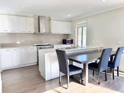 13 Cornubia Road, Manor Lakes