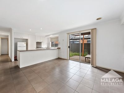 14 Pioneer Drive, Deer Park