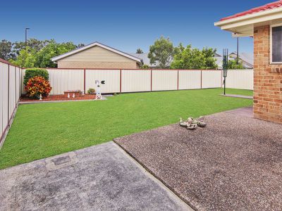 8 Tucana Place, Forster